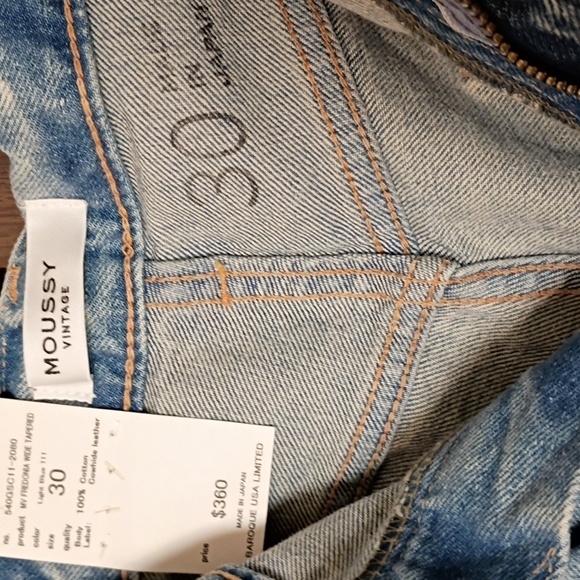 Women's Jeans  Relaxed Fit Distressed, Denim Wide Tapered. MOUSSY NWT - Picture 2 of 7